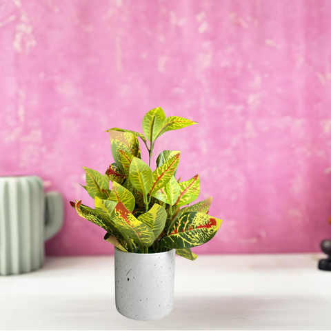 De Gardenia Artificial Rubber Plant – Small Faux Potted Plant for Tabletop, Home, Bathroom & Office Décor | Indoor Decorative Greenery