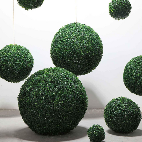De Gardenia Artificial Grass Hanging Topiary Ball – 38×38 CM | UV Resistant Decorative Green Ball for Garden, Patio & Indoor Décor