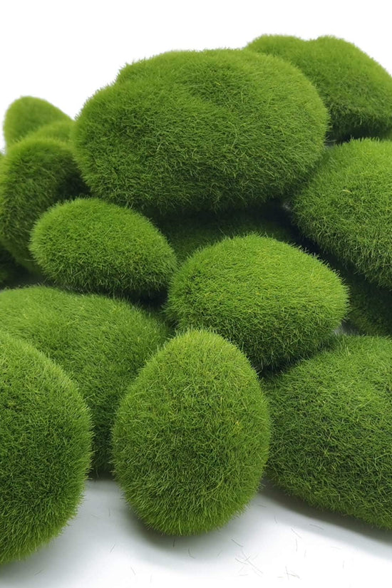 De Gardenia Artificial Moss Rocks – 24 PCS in 3 Sizes | Green Moss Balls & Decorative Stones for Fairy Gardens, Crafts & Floral Decor